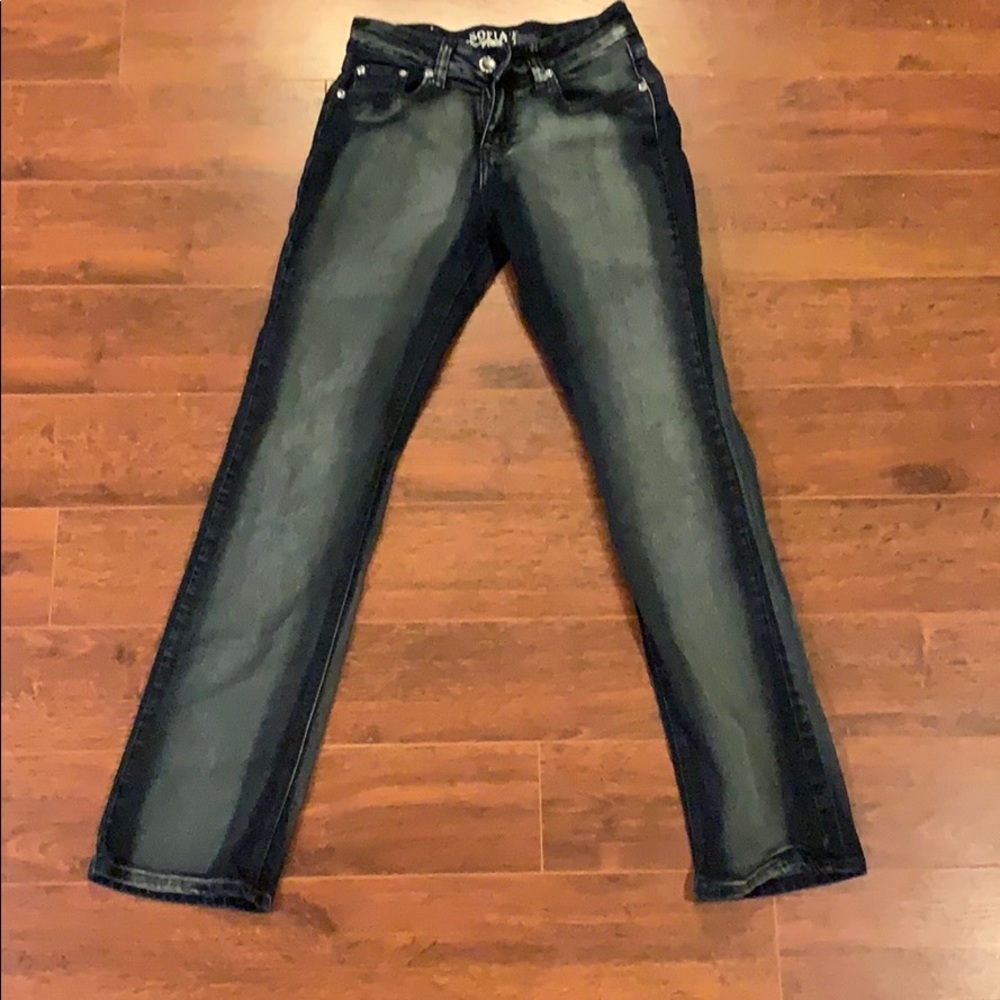 Bootcut blue jeans